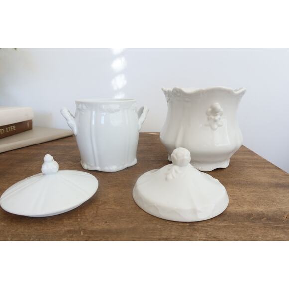 Set of 2 Vintage Japan Porcelain Lidded Canisters Sugar Dish Biscuit Jars - Picture 2 of 11